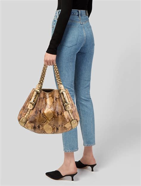 Gucci Pelham Medium Hobo 